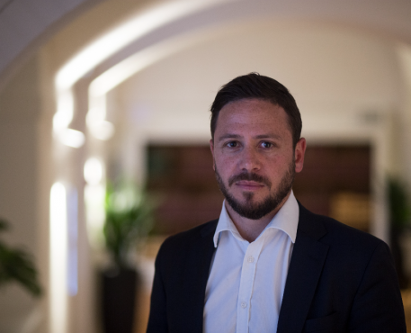 Jonathan Minzari
