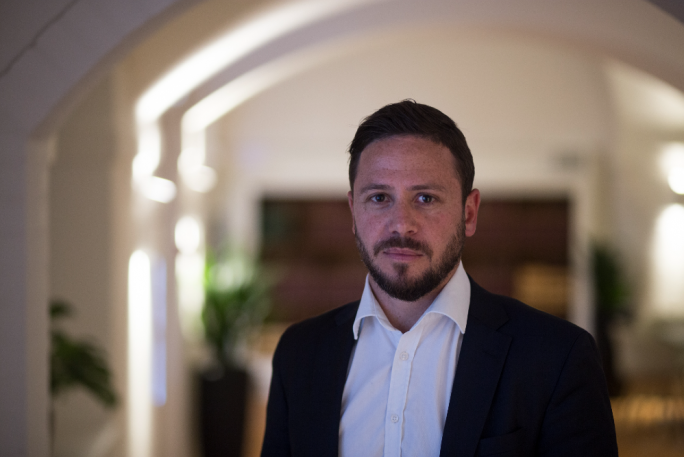 Jonathan Minzari